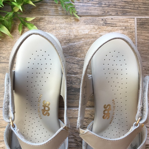 SAS women sandal pear white strap on size 8M - Picture 4 of 8